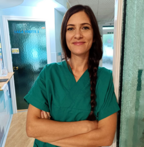 Stella Palumbo, medico veterinario dell'Ospedale Veterinario Santa Fara a Bari